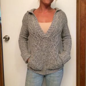 American Eagle Outfitters grey v neck sweater